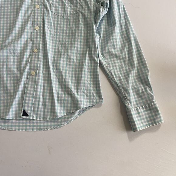 Men's UNTUCKit Gingham Button Down Shirt - Picture 3 of 6